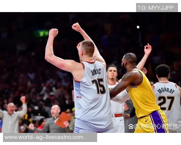 掘金与凯尔特人激战正酣NBA赛季精彩对决引发球迷热议